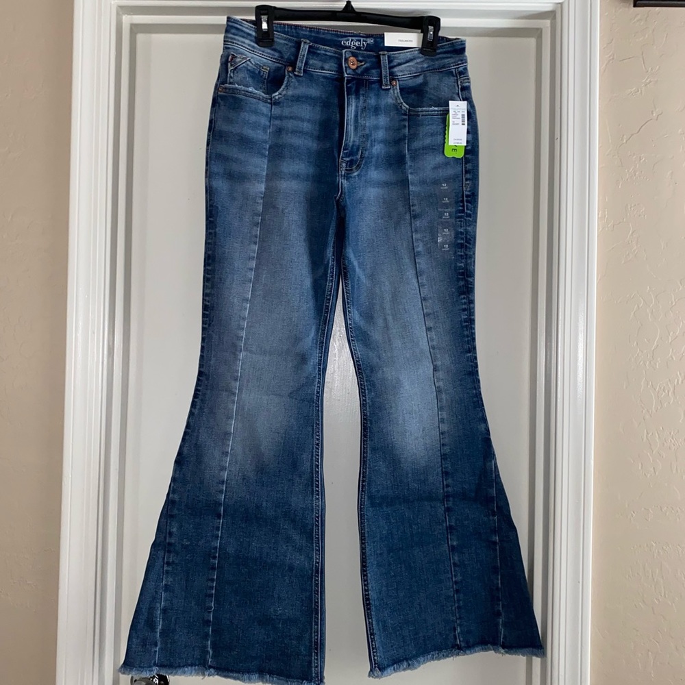 Flare cut Jeans